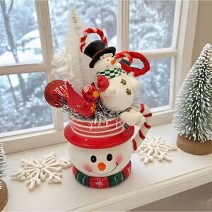 Vintage Frosty the Snowman Christmas Mug Assemblage